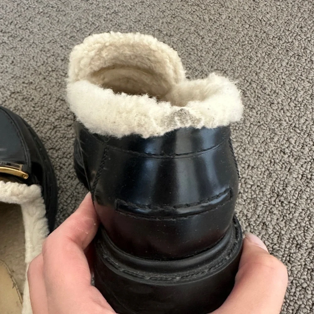 Christian Dior shearling insole loafers size 37.5 good condition. - Picture 11 of 12